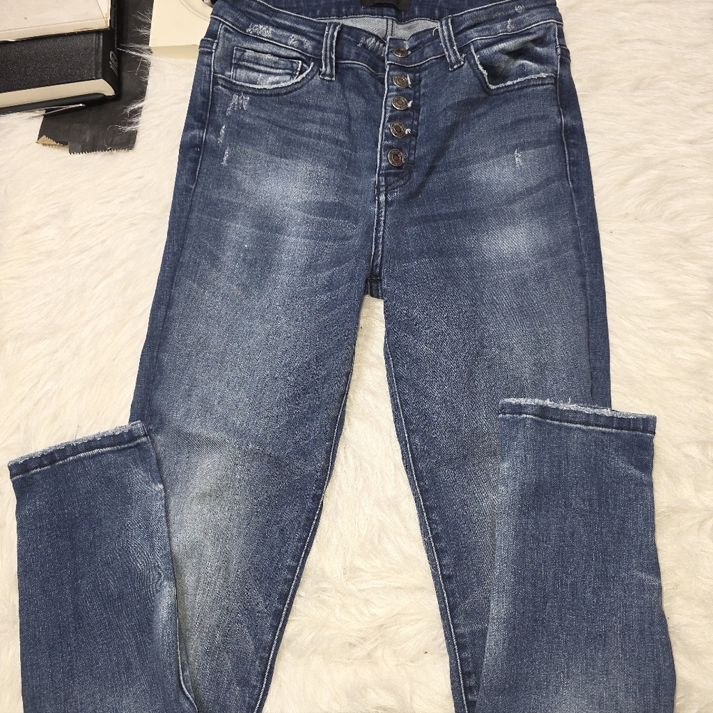 Stylish Blue Button-Fly Cropped Jeans